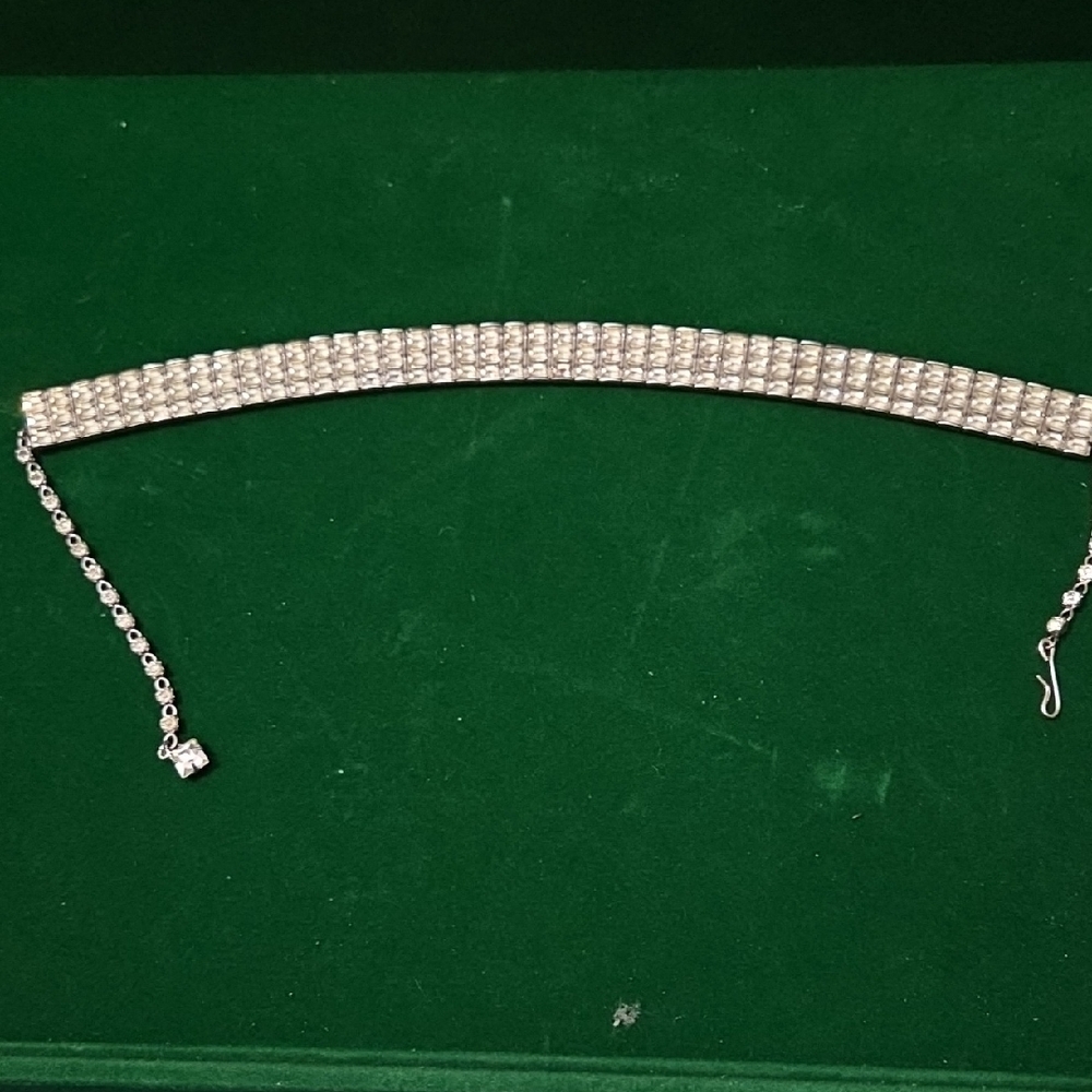 Dazzling Choker Silver Necklace Beautiful Square Sparkling Stones.  Vintage.